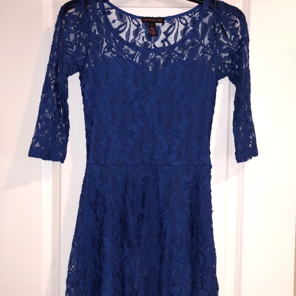 Adorable juniors size S blue lace dress.